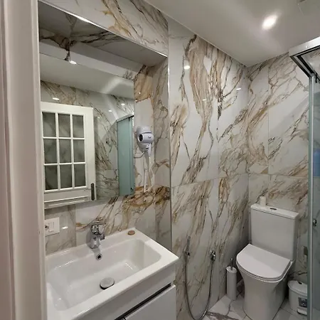 Red Lotus Appartement