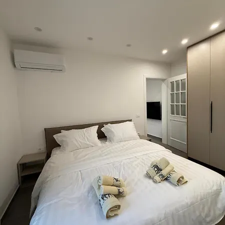 Red Lotus Appartement